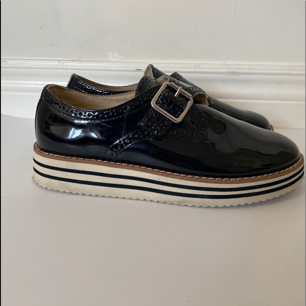 Zara girls faux patten leather dress shoes